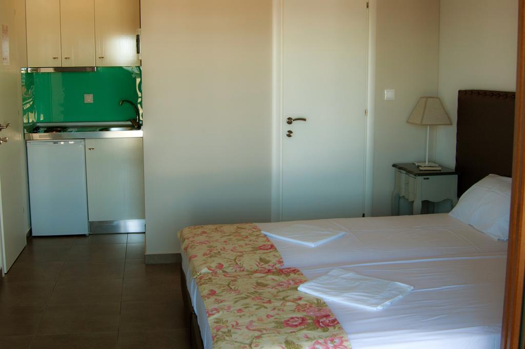 Emmeleia Accommodation By Maria Riga Uranupoli Pokój zdjęcie